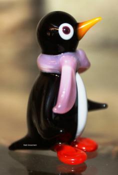 Pinguin mit Schal