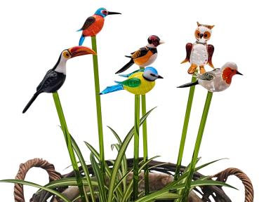 Pflanzenstecker mit Stieglitz, geschl. Flügel