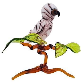 Preview: kleine Schneeeule auf Ast, stehend