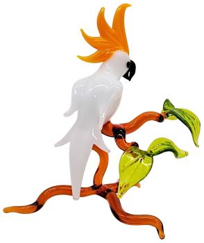 kleiner Kakadu auf Ast, stehend