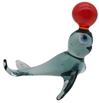 Preview: Robbe mit Ball (rot)